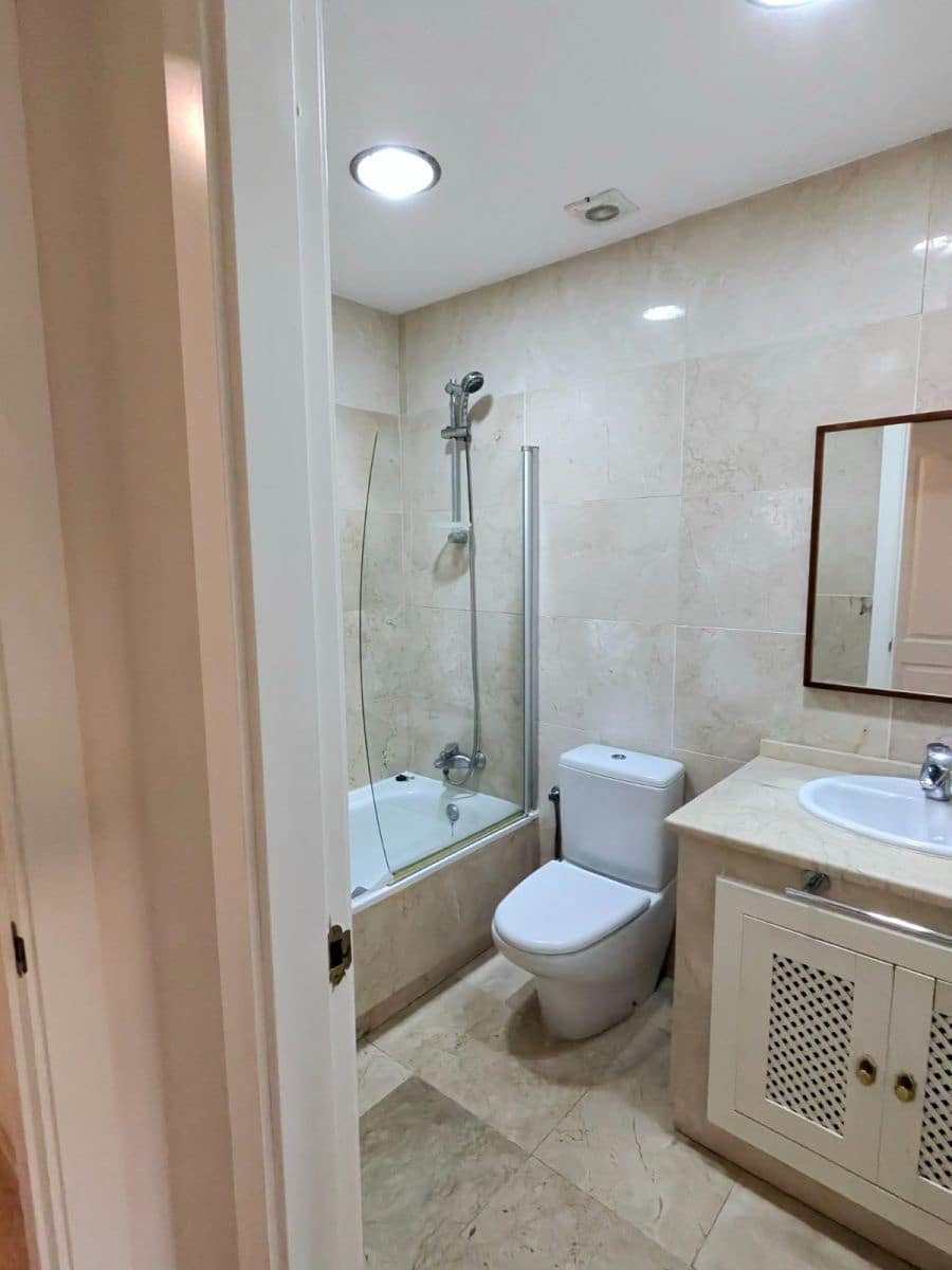 2 sypialnia Apartament na sprzedaż w Roda z basenem garażem - 188 000 € (Ref: 10168663)