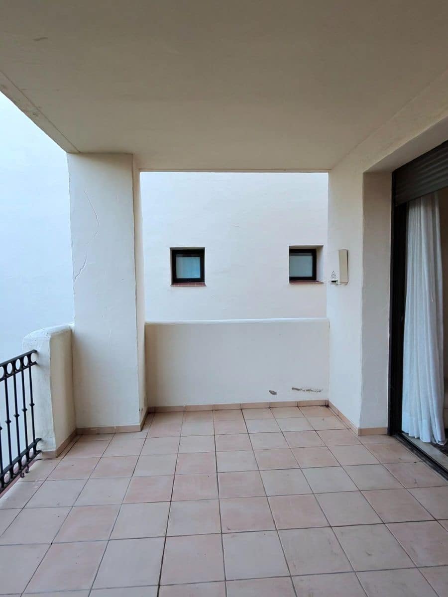 2 sypialnia Apartament na sprzedaż w Roda z basenem garażem - 188 000 € (Ref: 10168663)