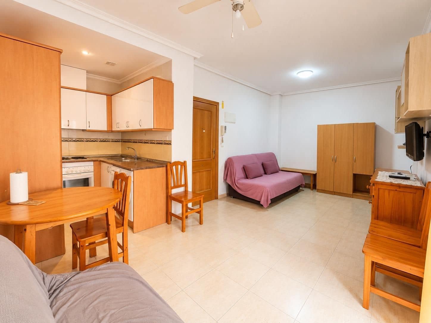 Studio na sprzedaż w Torrevieja - 90 000 € (Ref: 10168668)