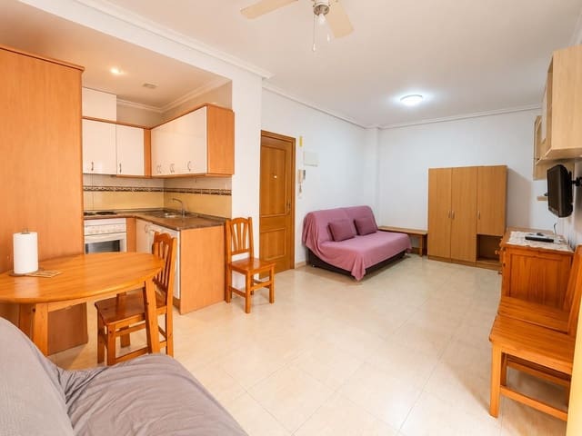 Studio na sprzedaż w Torrevieja - 90 000 € (Ref: 10168668)