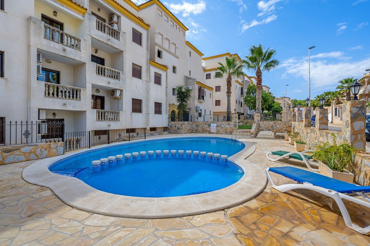 3 soverom Penthouse til salgs i Las Ramblas Golf med svømmebasseng garasje - € 249 900 (Ref: 10171908)