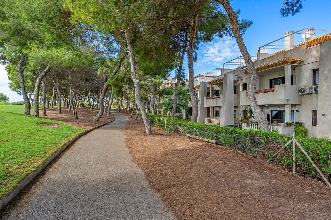3 soverom Penthouse til salgs i Las Ramblas Golf med svømmebasseng garasje - € 249 900 (Ref: 10171908)