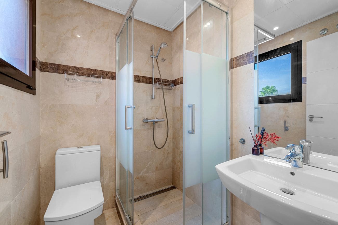 2 bedroom Terraced Villa for sale in San Miguel de Salinas with pool garage - € 259,000 (Ref: 10171915)