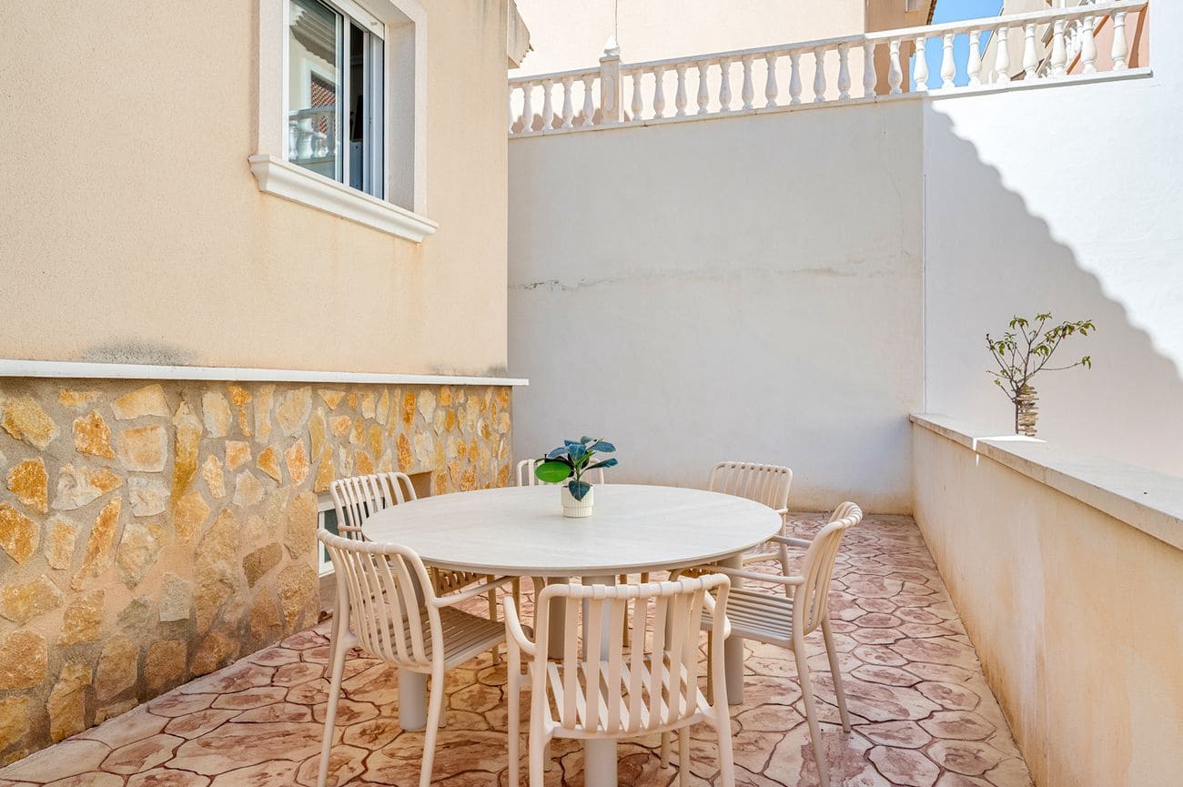 3 bedroom Terraced Villa for sale in San Miguel de Salinas with pool garage - € 264,500 (Ref: 10171916)