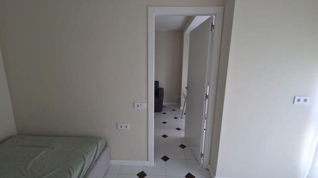 3 soveværelse Lejlighed til salg i Torrevieja - € 175.000 (Ref: 10174670)
