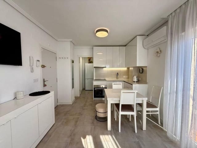 1 soveværelse Lejlighed til salg i Playa del Cura, Torrevieja med garage - € 145.900 (Ref: 10174671)
