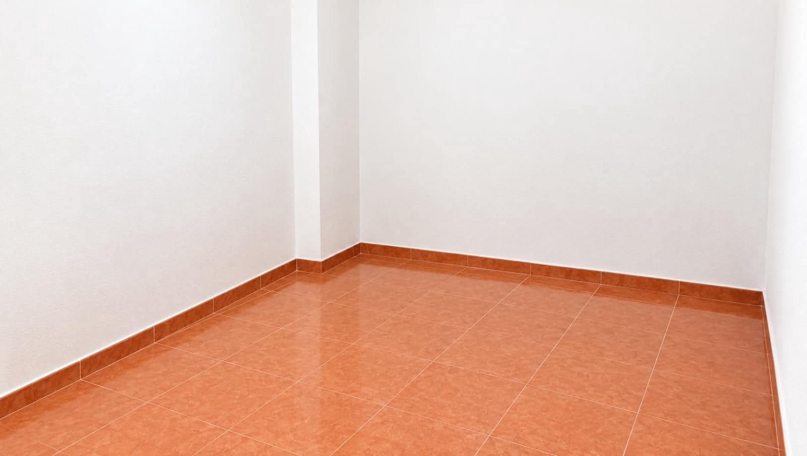 2 soverom Leilighet til salgs i Torrevieja med svømmebasseng garasje - € 164 900 (Ref: 10174674)