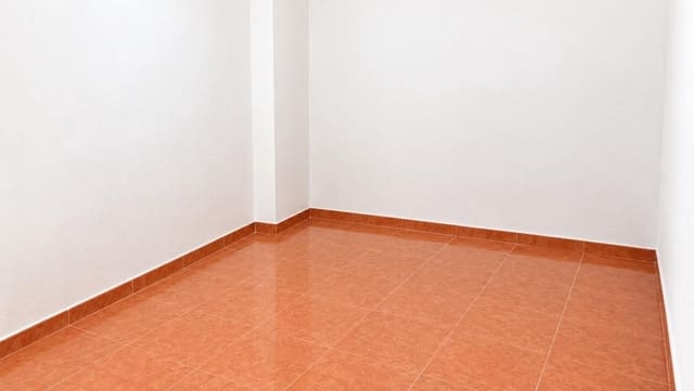 2 soverom Leilighet til salgs i Centro, Torrevieja med svømmebasseng garasje - € 164 900 (Ref: 10174674)