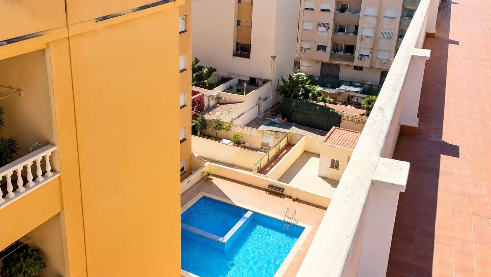 2 soverom Leilighet til salgs i Torrevieja med svømmebasseng garasje - € 164 900 (Ref: 10174674)