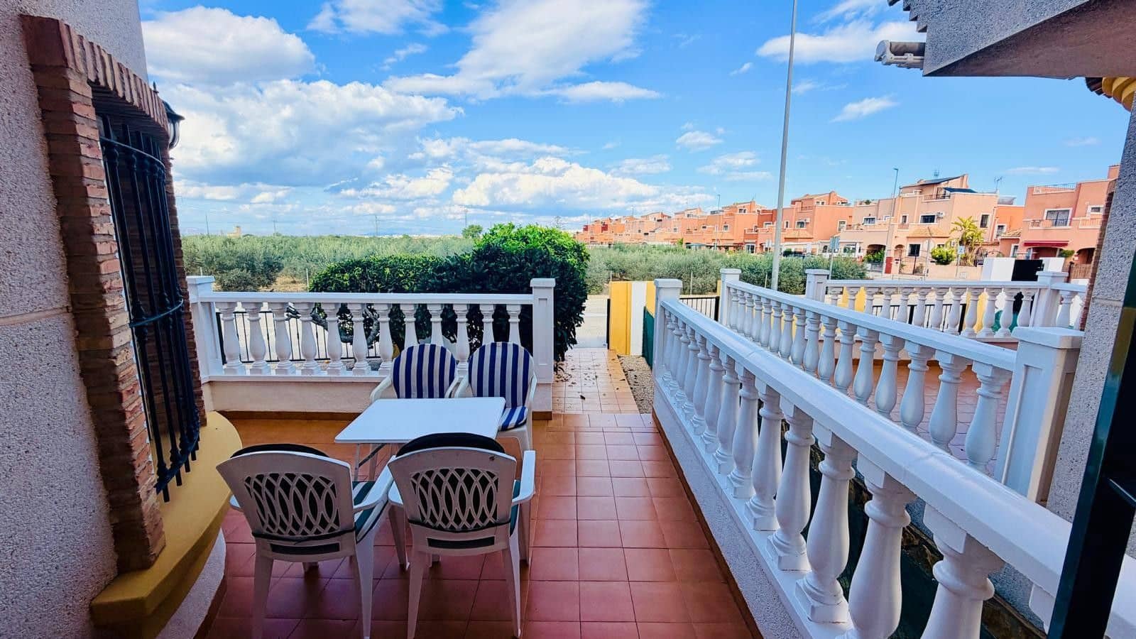 Chalet de 3 habitaciones en Los Montesinos en venta con garaje - 255.000 € (Ref: 10174681)