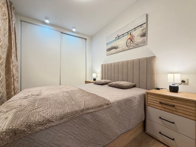 2 soveværelse Lejlighed til salg i Centro, Torrevieja med swimmingpool - € 169.900 (Ref: 10174686)