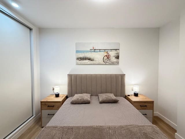 2 soveværelse Lejlighed til salg i Centro, Torrevieja med swimmingpool - € 169.900 (Ref: 10174686)