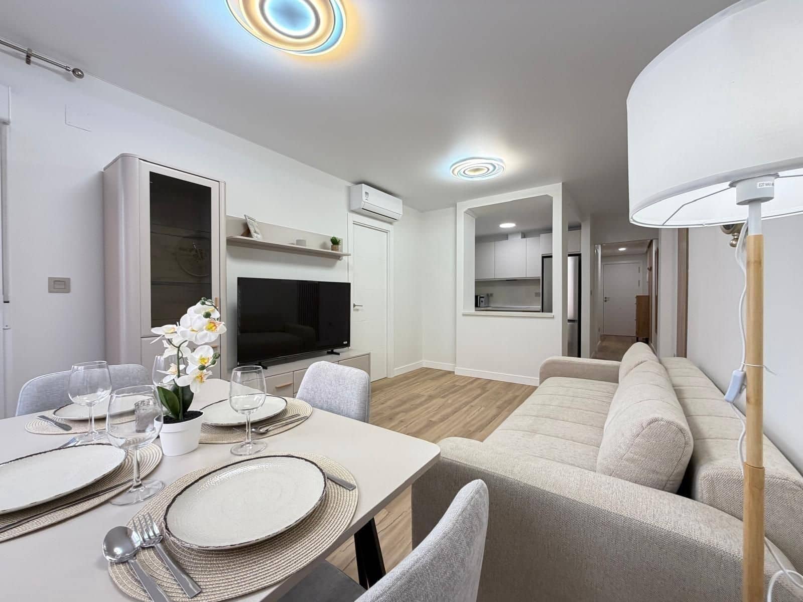 2 soveværelse Lejlighed til salg i Torrevieja med swimmingpool - € 169.900 (Ref: 10174686)