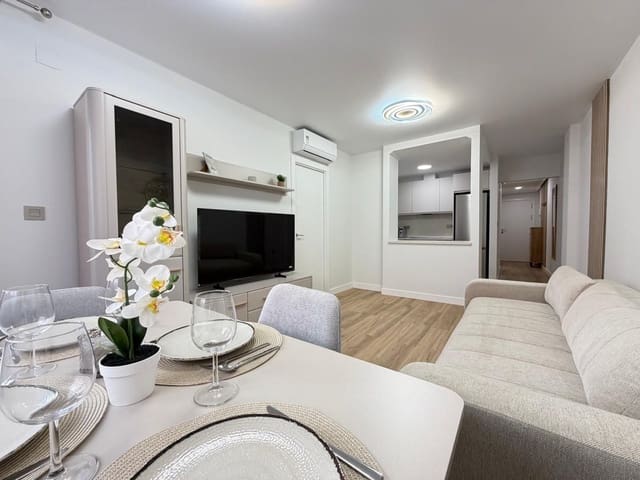 2 soveværelse Lejlighed til salg i Centro, Torrevieja med swimmingpool - € 169.900 (Ref: 10174686)