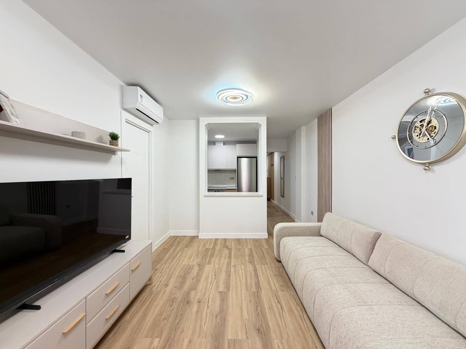 2 soveværelse Lejlighed til salg i Torrevieja med swimmingpool - € 169.900 (Ref: 10174686)
