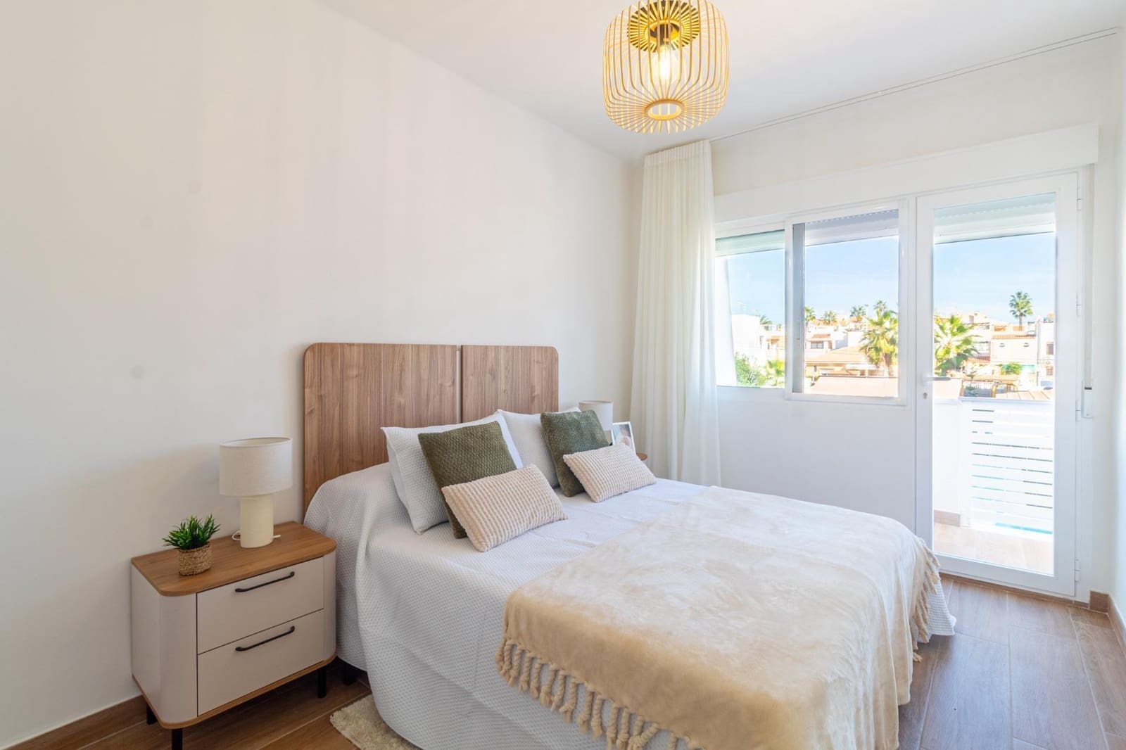 2 soveværelse Rækkehus til salg i Torrevieja - € 319.900 (Ref: 10174692)