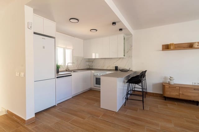 2 soveværelse Rækkehus til salg i Los Frutales, Torrevieja - € 319.900 (Ref: 10174692)