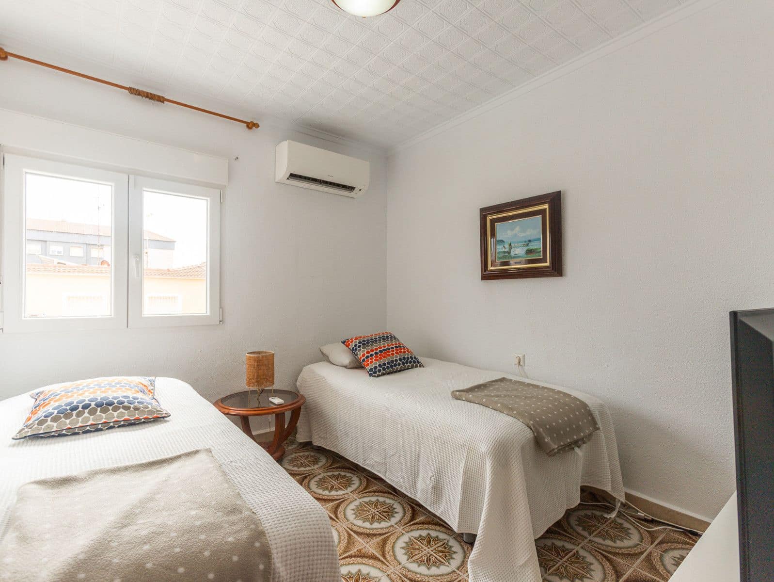 Adosado de 3 habitaciones en Punta Prima en venta con piscina garaje - 680.000 € (Ref: 10174695)
