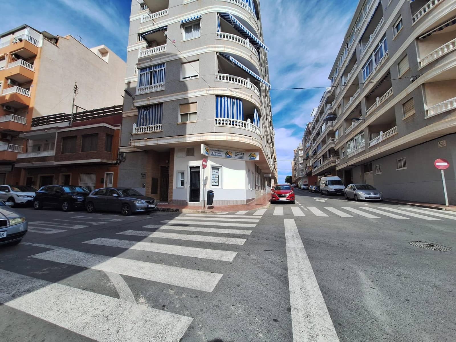 2 bedroom Apartment for sale in Torrevieja - € 149,000 (Ref: 10175247)