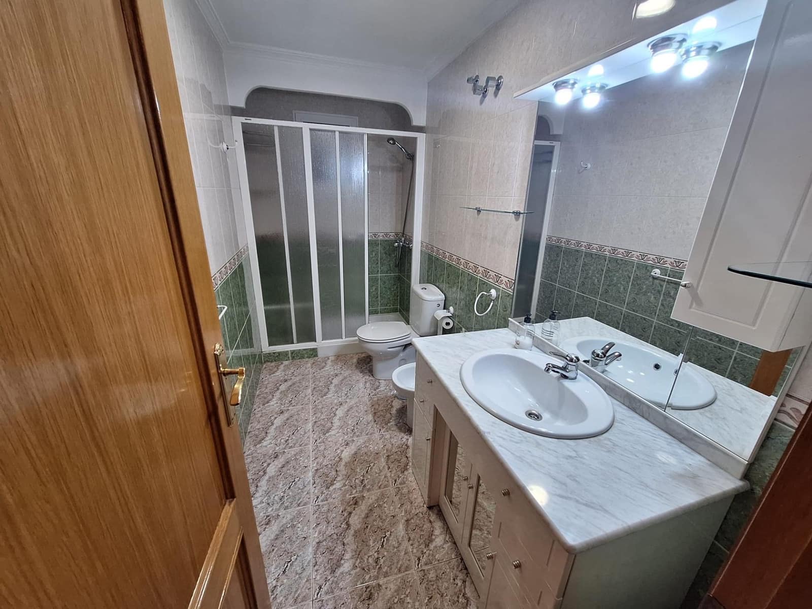 2 bedroom Apartment for sale in Torrevieja - € 149,000 (Ref: 10175247)