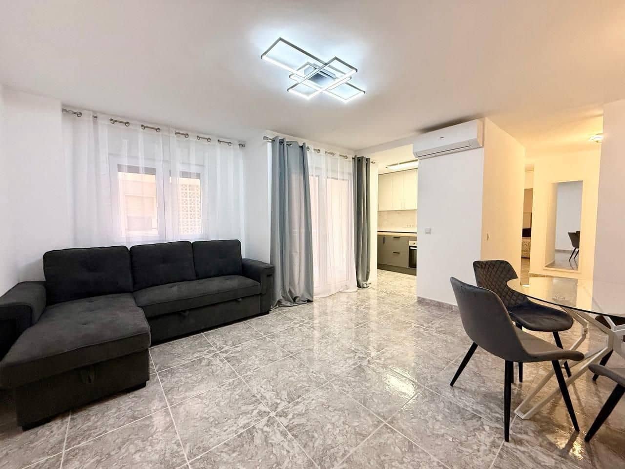 2 soveværelse Lejlighed til salg i Torrevieja - € 249.000 (Ref: 10175248)