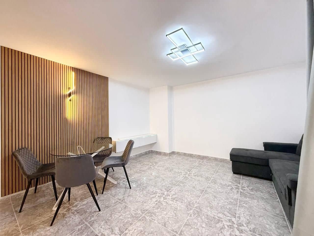 2 soveværelse Lejlighed til salg i Torrevieja - € 249.000 (Ref: 10175248)