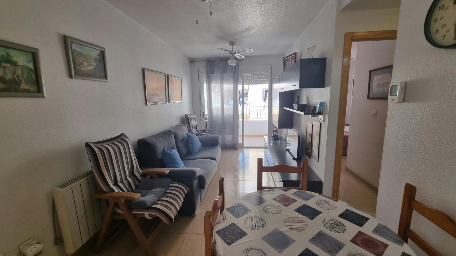 2 soverom Leilighet til salgs i Torrevieja med svømmebasseng garasje - € 123 000 (Ref: 10175251)