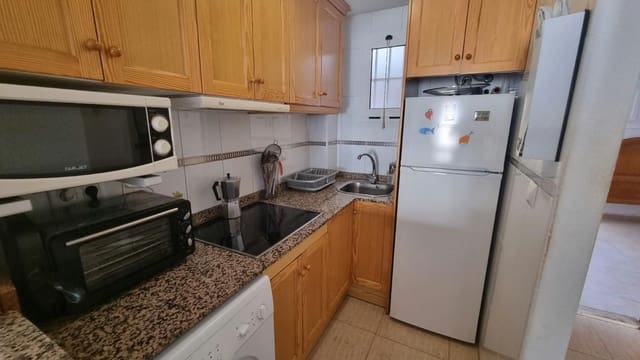 2 soverom Leilighet til salgs i Centro, Torrevieja med svømmebasseng garasje - € 123 000 (Ref: 10175251)