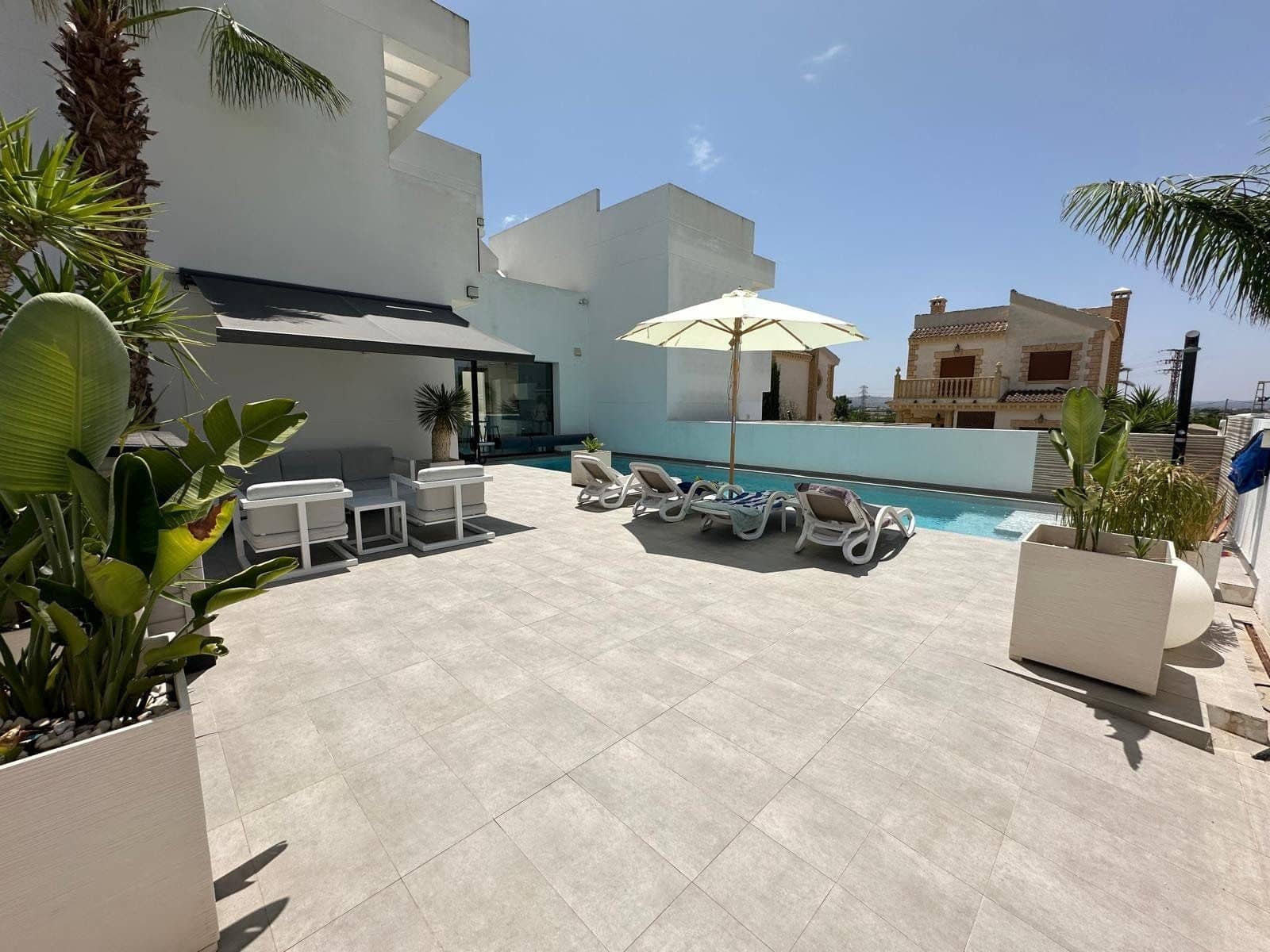 3 soverom Hus til salgs i San Fulgencio med svømmebasseng garasje - € 449 000 (Ref: 10175255)