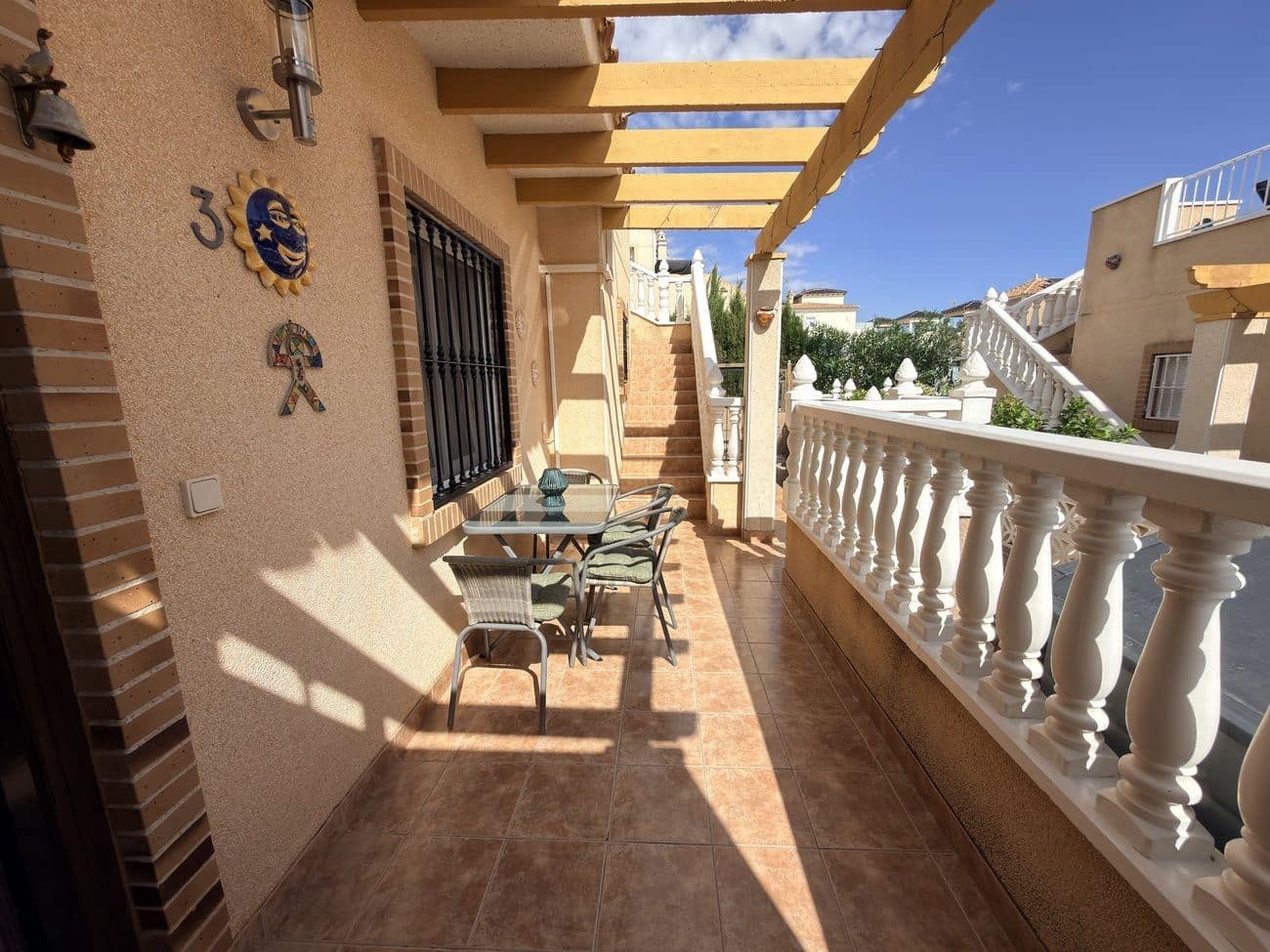 Adosado de 2 habitaciones en Filipinas en venta - 175.000 € (Ref: 10175256)