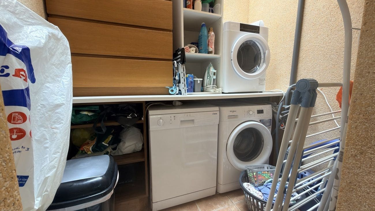 Adosado de 2 habitaciones en Filipinas en venta - 175.000 € (Ref: 10175256)