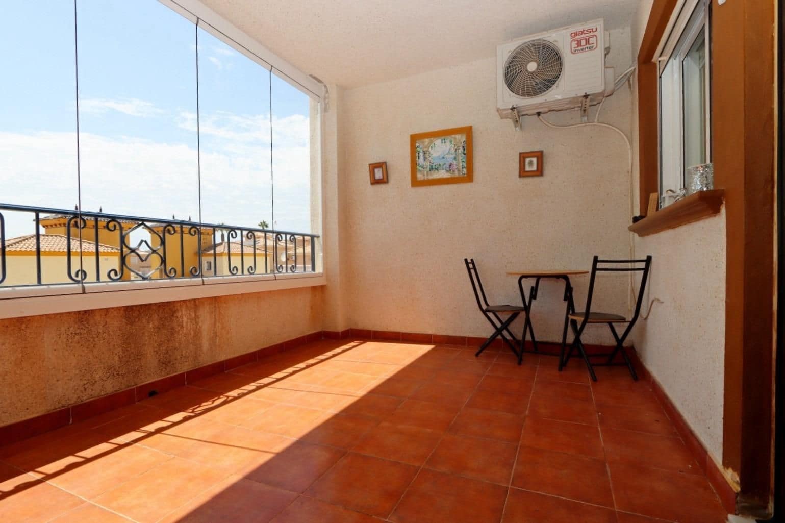 2 Zimmer Apartment zu verkaufen in Orihuela Costa mit Pool - 149.000 € (Ref: 10177377)