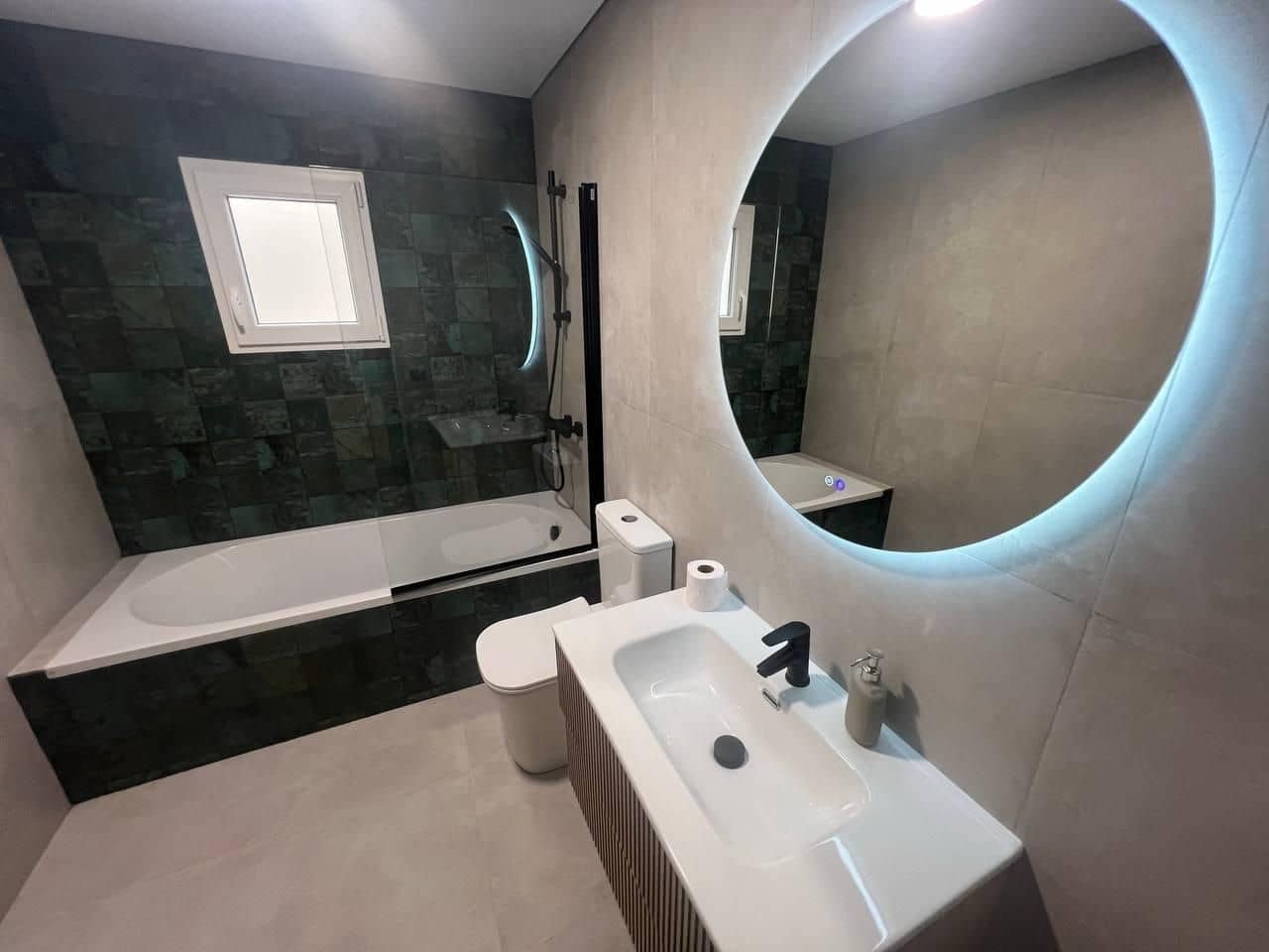 3 bedroom Apartment for sale in Torrevieja - € 259,000 (Ref: 10185109)