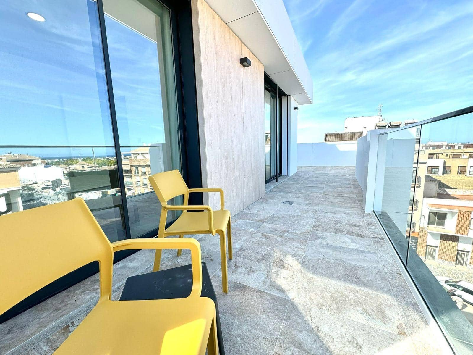 1 makuuhuone Kattohuoneisto myytävänä paikassa Pilar de la Horadada mukana uima-altaan - 229 500 € (Ref: 10185110)