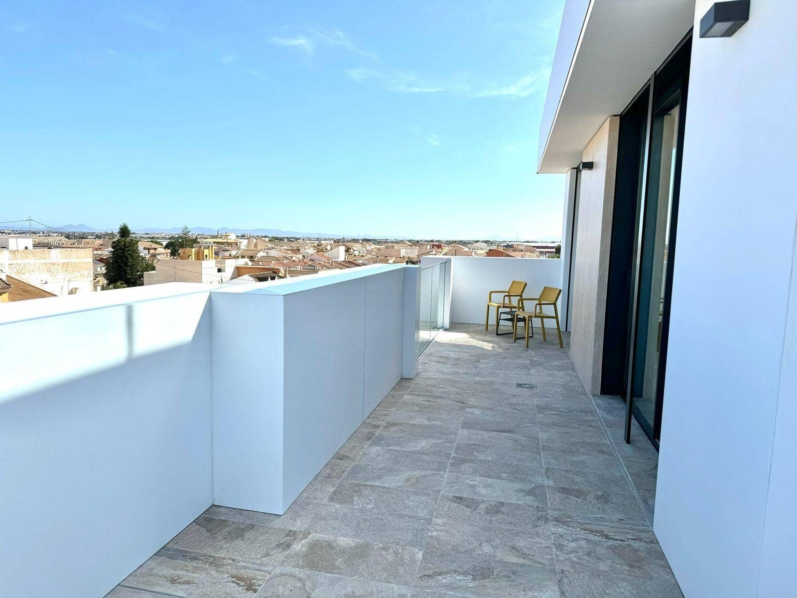 1 makuuhuone Kattohuoneisto myytävänä paikassa Pilar de la Horadada mukana uima-altaan - 229 500 € (Ref: 10185110)