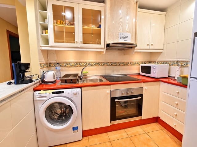 2 Zimmer Apartment zu verkaufen in Torreblanca, Torrevieja mit Pool Garage - 169.000 € (Ref: 10185116)