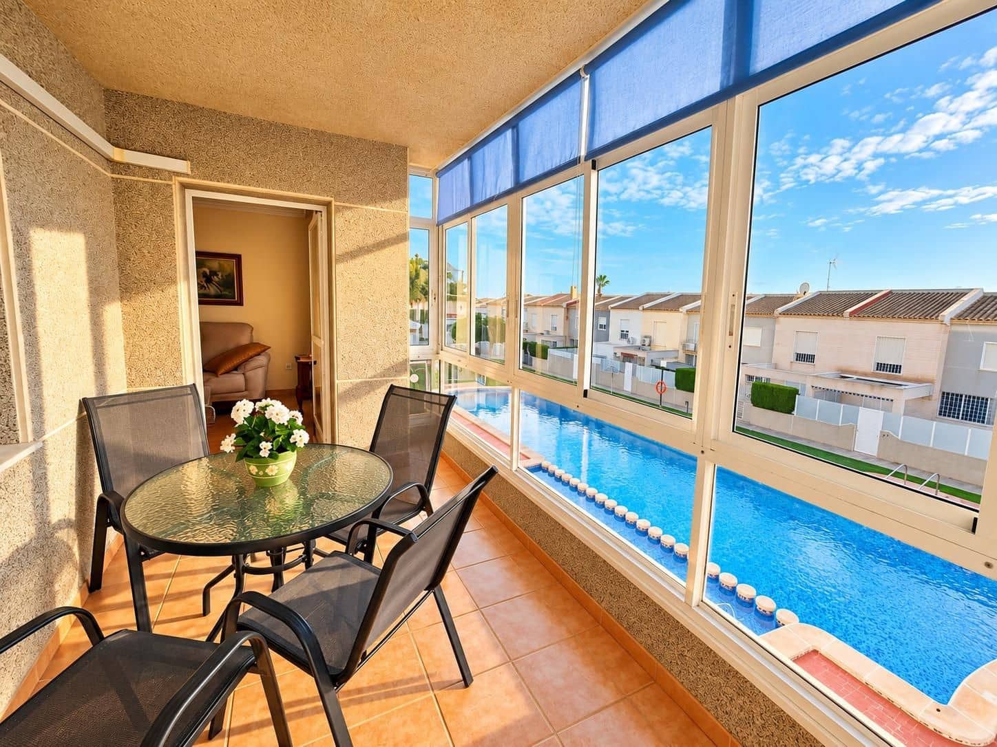 2 Zimmer Apartment zu verkaufen in Torrevieja mit Pool Garage - 169.000 € (Ref: 10185116)