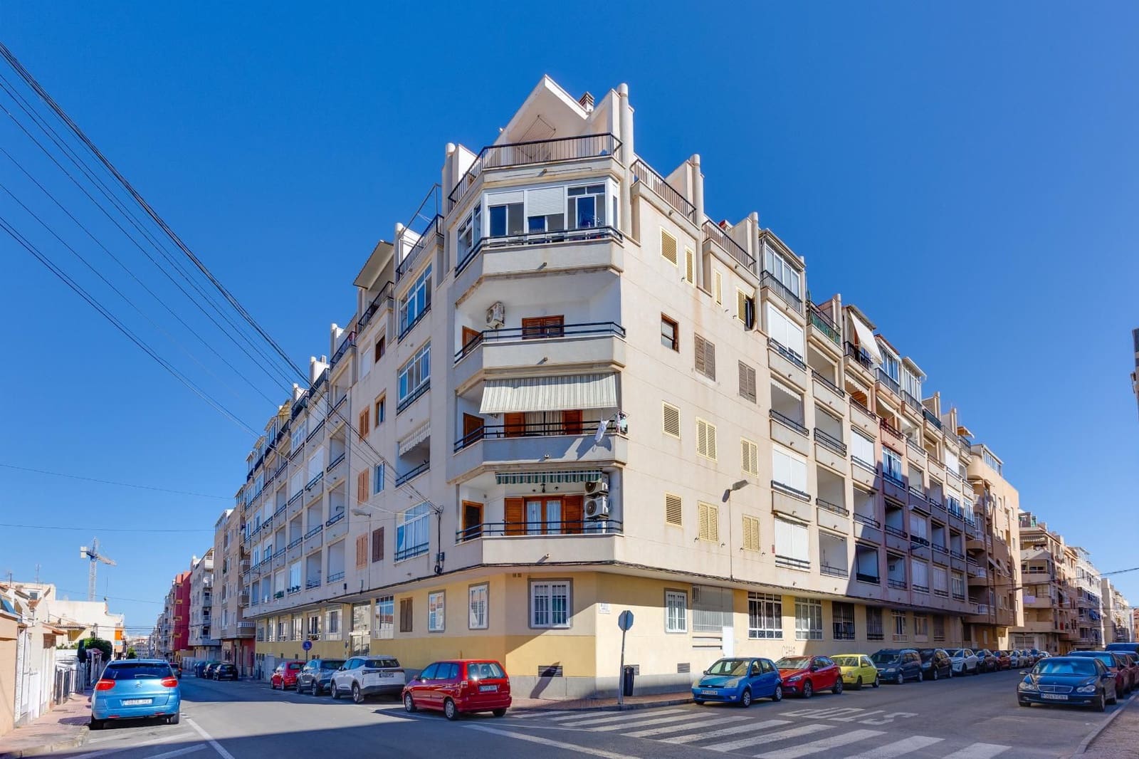 1 Zimmer Apartment zu verkaufen in Torrevieja mit Pool - 129.990 € (Ref: 10185124)