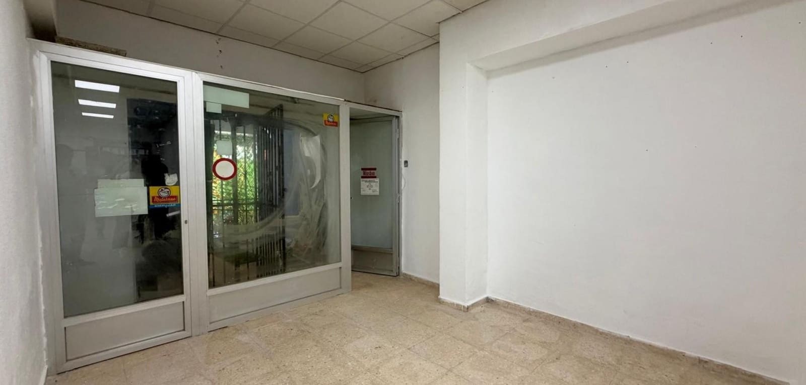Comercial para venda em La Mata - 79 900 € (Ref: 10185129)