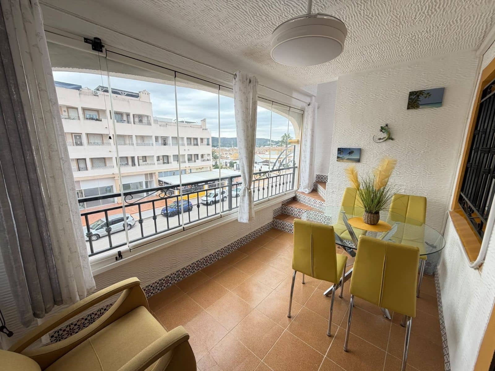 2 sovrum Lägenhet till salu i Jacarilla - 137 000 € (Ref: 10185132)