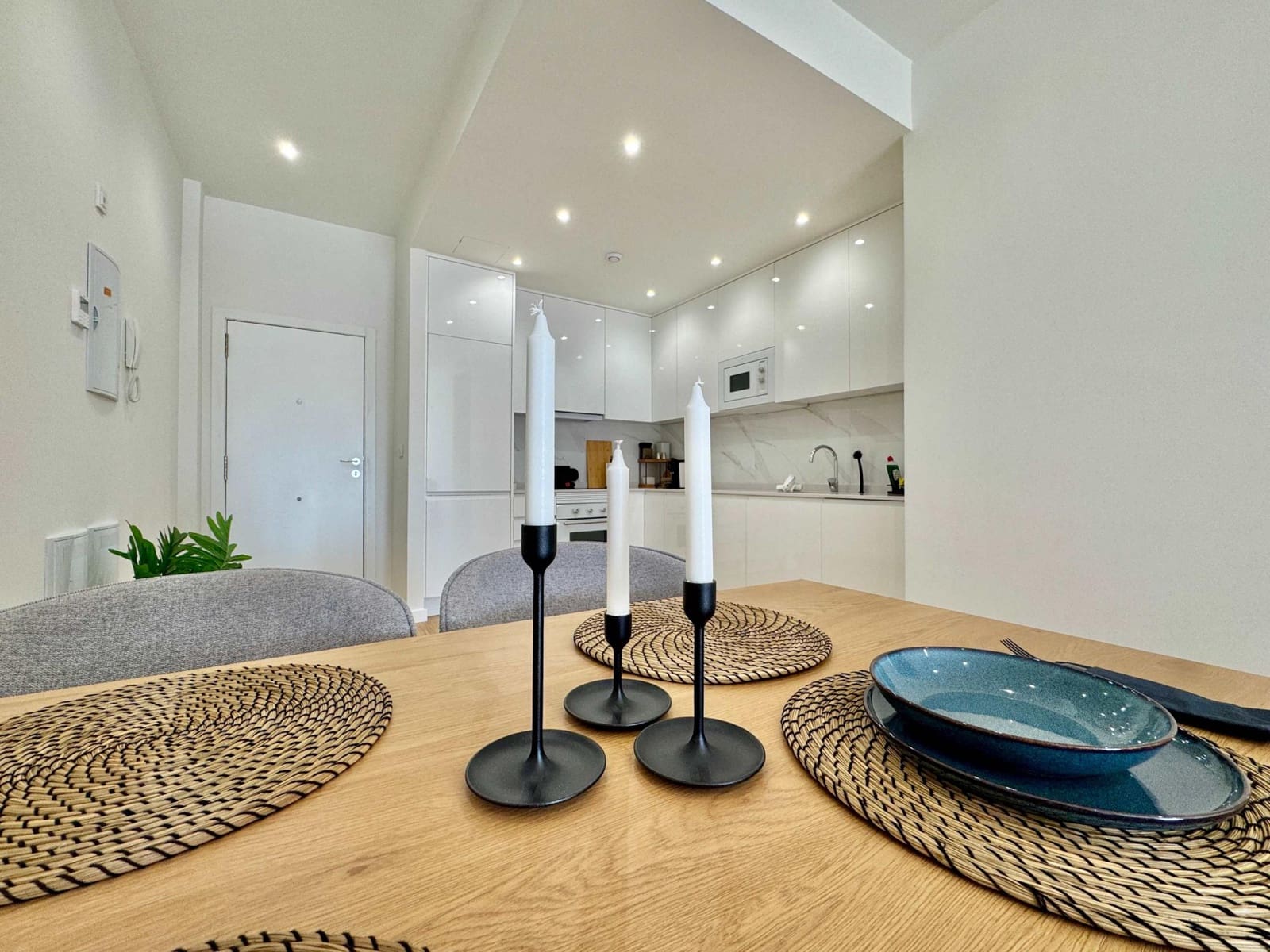 2 bedroom Apartment for sale in Torrevieja with garage - € 210,000 (Ref: 10185141)