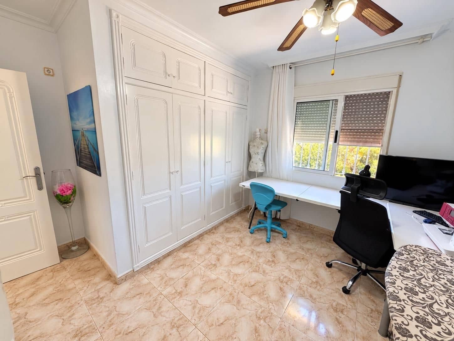 4 soveværelse Villa til salg i Torrevieja med swimmingpool garage - € 629.900 (Ref: 10185143)