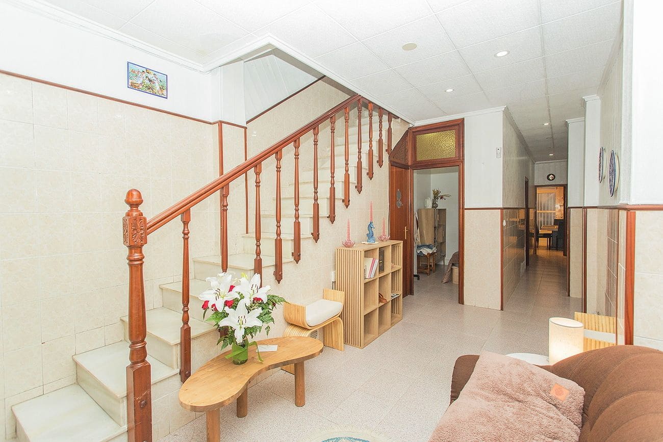 5 sypialnia Dom na sprzedaż w Torrevieja - 240 000 € (Ref: 10185151)