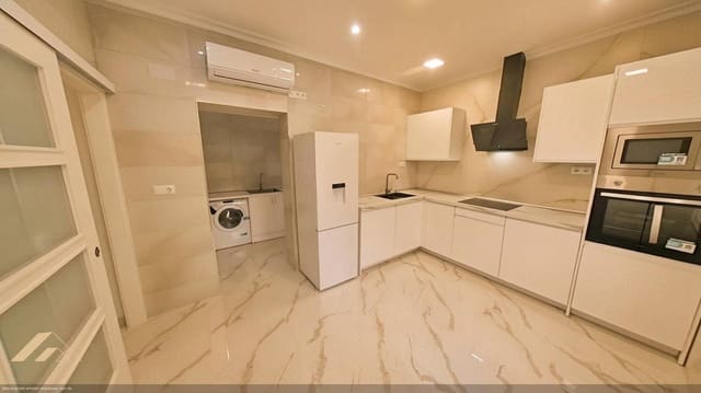 Casa de 3 habitaciones en San Pedro del Pinatar en venta con garaje - 275.000 € (Ref: 10187271)