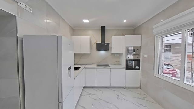 Casa de 3 habitaciones en San Pedro del Pinatar en venta con garaje - 275.000 € (Ref: 10187271)