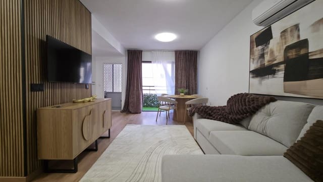 Apartamento de 2 habitaciones en Playa del Cura, Torrevieja en venta - 169.900 € (Ref: 10187276)