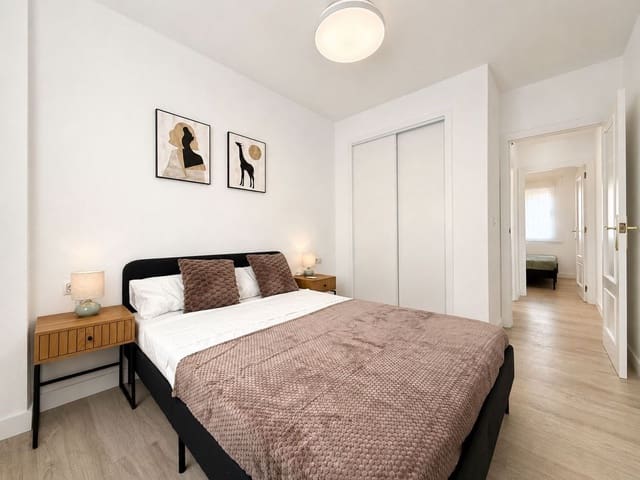 2 slaapkamer Appartement te koop in Las Filipinas met zwembad - € 189.000 (Ref: 10187280)