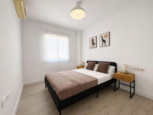 2 slaapkamer Appartement te koop in Las Filipinas met zwembad - € 189.000 (Ref: 10187280)