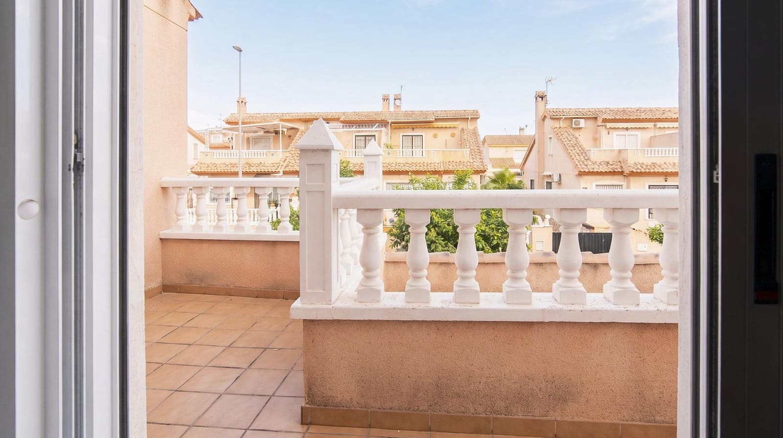 2 quarto Moradia Geminada para venda em Torre de la Horadada com piscina - 239 000 € (Ref: 10187289)