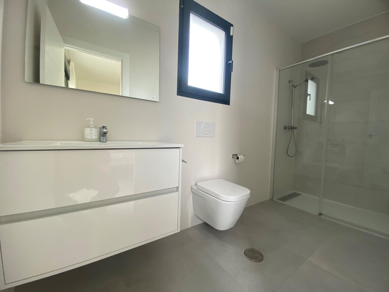 3 makuuhuone Huvila myytävänä paikassa Roldan mukana uima-altaan - 373 900 € (Ref: 8638549)